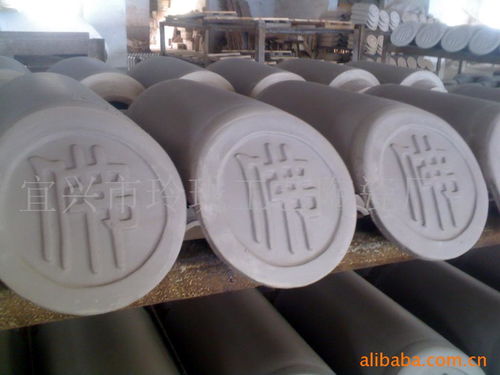 匠心獨(dú)具，絨韻流芳——探秘宜興市玲瓏工藝陶瓷廠的工藝植絨